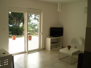 23931597-Ferienwohnung-4-Banjol-300x225-1