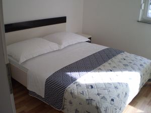 19126349-Ferienwohnung-4-Banjol-300x225-4