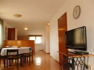 23951711-Ferienwohnung-6-Banjol-300x225-4