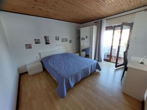 24045556-Ferienwohnung-4-Banjol-300x225-2