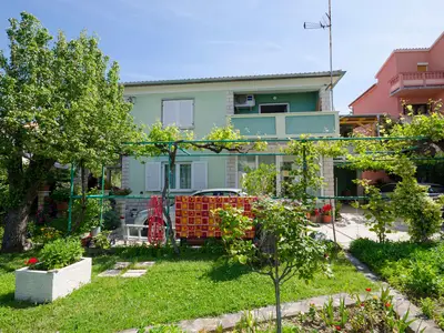 Ferienwohnung für 6 Personen (70 m²) in Banjol 1/10