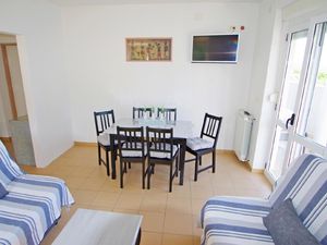 23463559-Ferienwohnung-7-Banjole-300x225-4