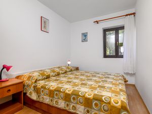 18923201-Ferienwohnung-4-Banjole-300x225-5