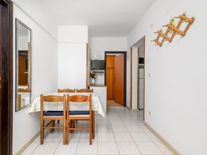 18924248-Ferienwohnung-5-Banjole-300x225-1