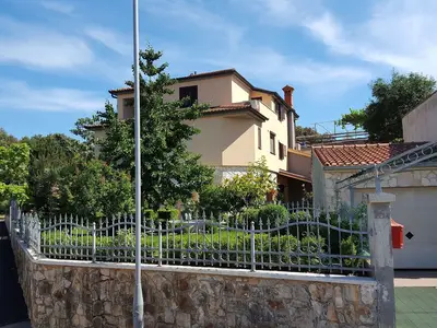 Ferienwohnung für 4 Personen (52 m²) in Banjole 1/10