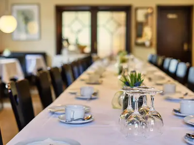 180412-135911-XT2B3659-1-restaurant--2400