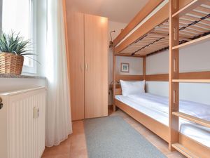 23972348-Ferienwohnung-4-Bansin (Seebad)-300x225-3