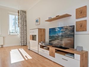 23972360-Ferienwohnung-3-Bansin (Seebad)-300x225-4