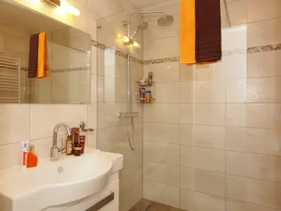 Ferienwohnung für 2 Personen (49 m²) in Bansin (Seebad) 5/8