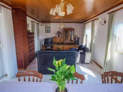 Ferienwohnung für 9 Personen (130 m²) in Barbat Na Rabu 1/10