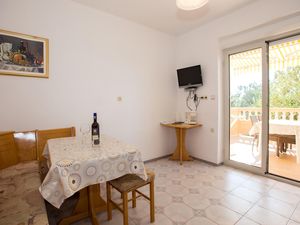 23750052-Ferienwohnung-4-Barbat Na Rabu-300x225-3