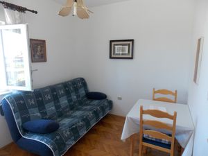 18322523-Ferienwohnung-2-Barbat Na Rabu-300x225-1