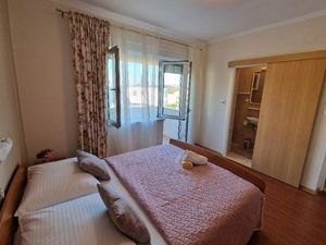 23916984-Ferienwohnung-6-Barbat Na Rabu-300x225-5