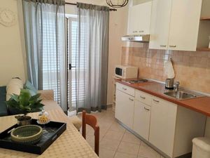 23960099-Ferienwohnung-4-Barbat Na Rabu-300x225-2