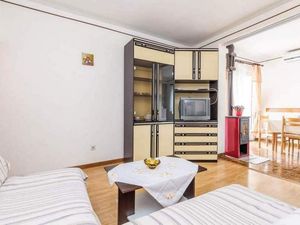 23964539-Ferienwohnung-5-Barbat Na Rabu-300x225-2