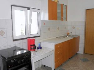 24007031-Ferienwohnung-6-Barbat Na Rabu-300x225-4