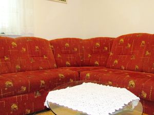 23928120-Ferienwohnung-4-Barbat Na Rabu-300x225-1