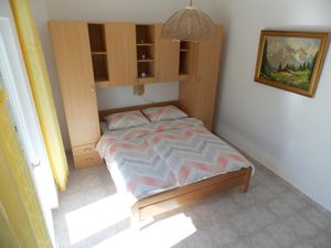 23928012-Ferienwohnung-2-Barbat Na Rabu-300x225-4