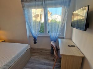 24037161-Ferienwohnung-4-Barbat Na Rabu-300x225-4