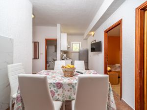 19325382-Ferienwohnung-4-Barbat Na Rabu-300x225-2