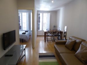 23547598-Ferienwohnung-3-Barcelona-300x225-1