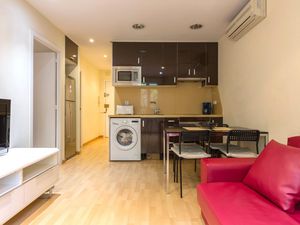 23547699-Ferienwohnung-3-Barcelona-300x225-3