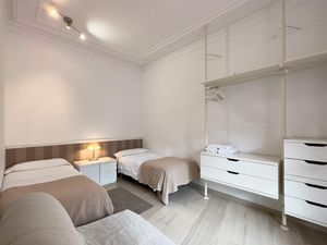 23547609-Ferienwohnung-5-Barcelona-300x225-2