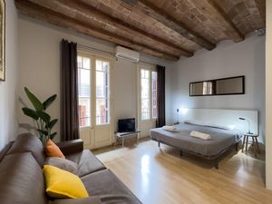 23547629-Ferienwohnung-3-Barcelona-300x225-1