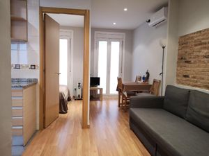 23547739-Ferienwohnung-3-Barcelona-300x225-0