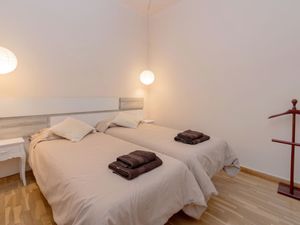 23841484-Ferienwohnung-3-Barcelona-300x225-1