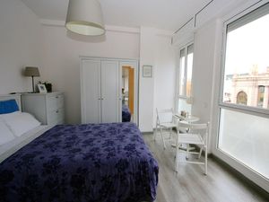 23547815-Ferienwohnung-4-Barcelona-300x225-5