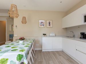 19280261-Ferienwohnung-6-Barcelona-300x225-3