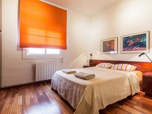 19280276-Ferienwohnung-5-Barcelona-300x225-1