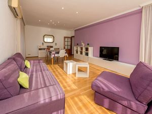 23838154-Ferienwohnung-4-Barcelona-300x225-0