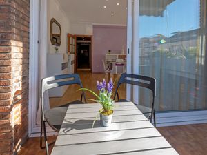 23838154-Ferienwohnung-4-Barcelona-300x225-4