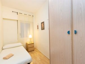 23842002-Ferienwohnung-4-Barcelona-300x225-4