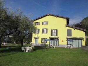 23772619-Ferienwohnung-2-Bardolino-300x225-4