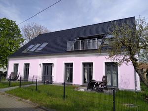 23736182-Ferienwohnung-2-Bargischow-300x225-0