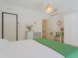 23699465-Ferienwohnung-2-Bari-300x225-4