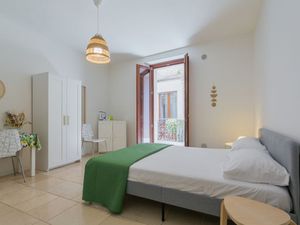 23699465-Ferienwohnung-2-Bari-300x225-2