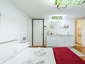 23699468-Ferienwohnung-2-Bari-300x225-3