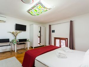 23699468-Ferienwohnung-2-Bari-300x225-4