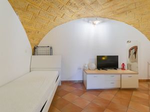 23879830-Ferienwohnung-3-Bari-300x225-1