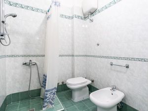 24021179-Ferienwohnung-8-Bari-300x225-4