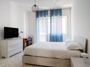 24025288-Ferienwohnung-6-Bari-300x225-3