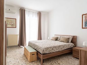 Ferienwohnung für 5 Personen (80 m²) in Bari