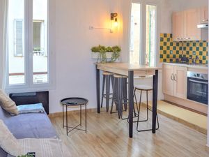 23754831-Ferienwohnung-3-Barjols-300x225-1