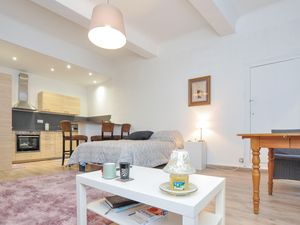 24002642-Ferienwohnung-2-Barjols-300x225-1