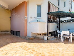 22287685-Ferienwohnung-4-Barletta-300x225-5