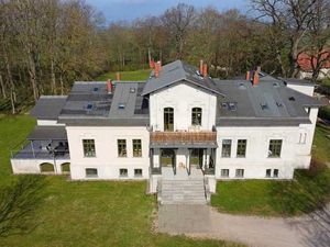 18591620-Ferienwohnung-8-Bartelshagen-300x225-0